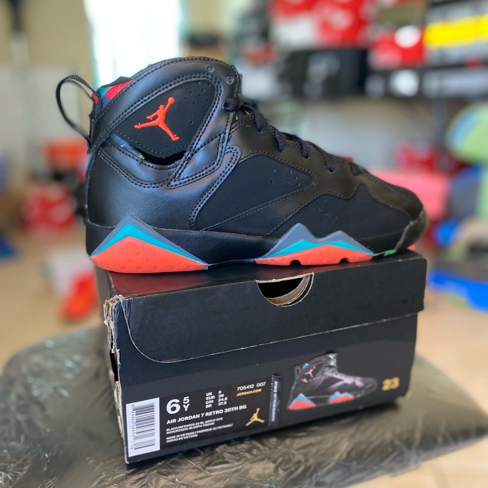 Jordan 7 “Barcelona Nights” 705412-007
